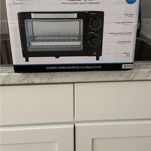 Mainstays Black Toaster Oven